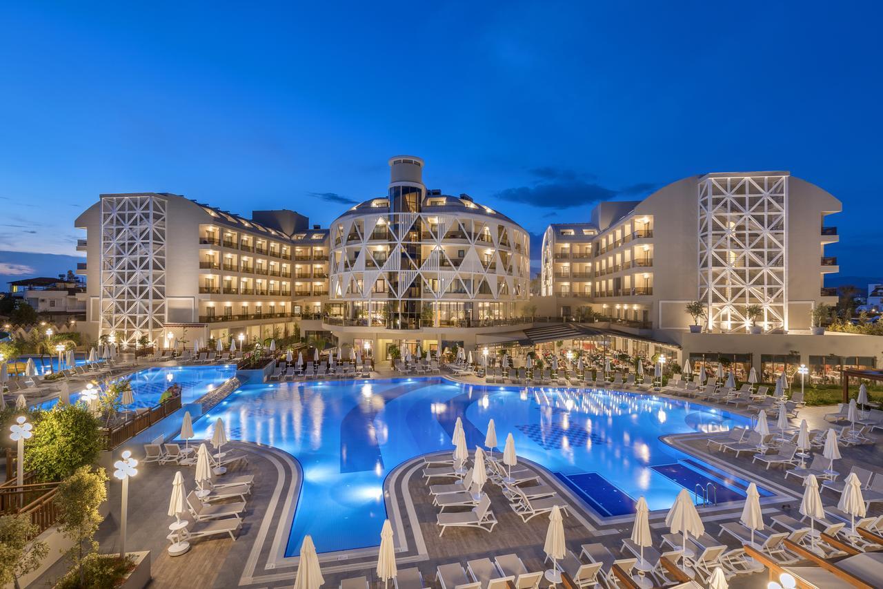 Side Crown Sunshine Ultra All Inclusive Exterior photo
