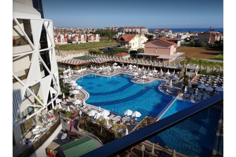 Side Crown Sunshine Ultra All Inclusive Exterior photo
